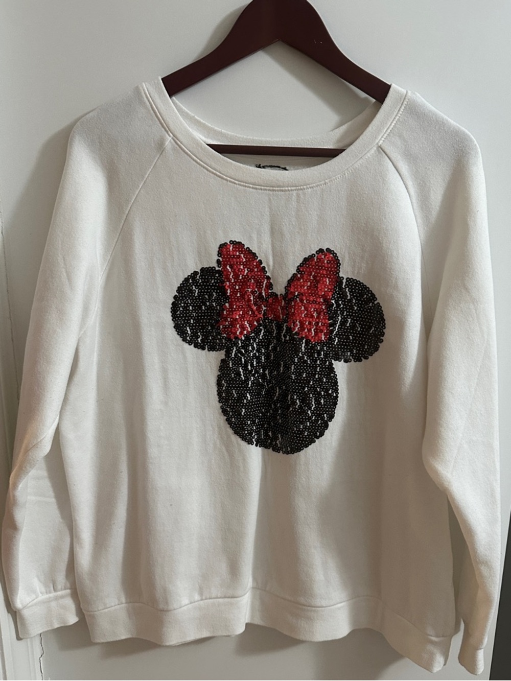 Disney Minnie Mouse Sequin White and Black Pullover Sweatshirt